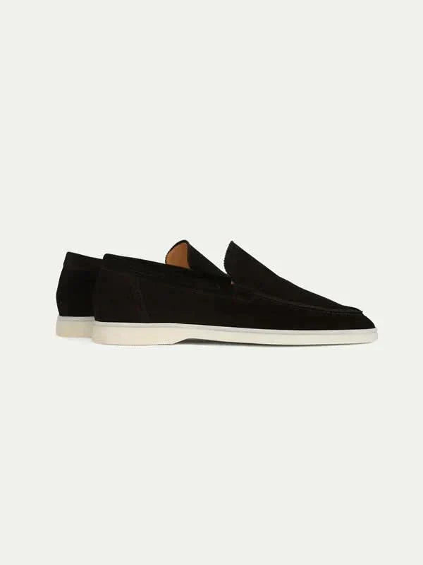 Klassischer Wildleder Slipper Schwarz Maja