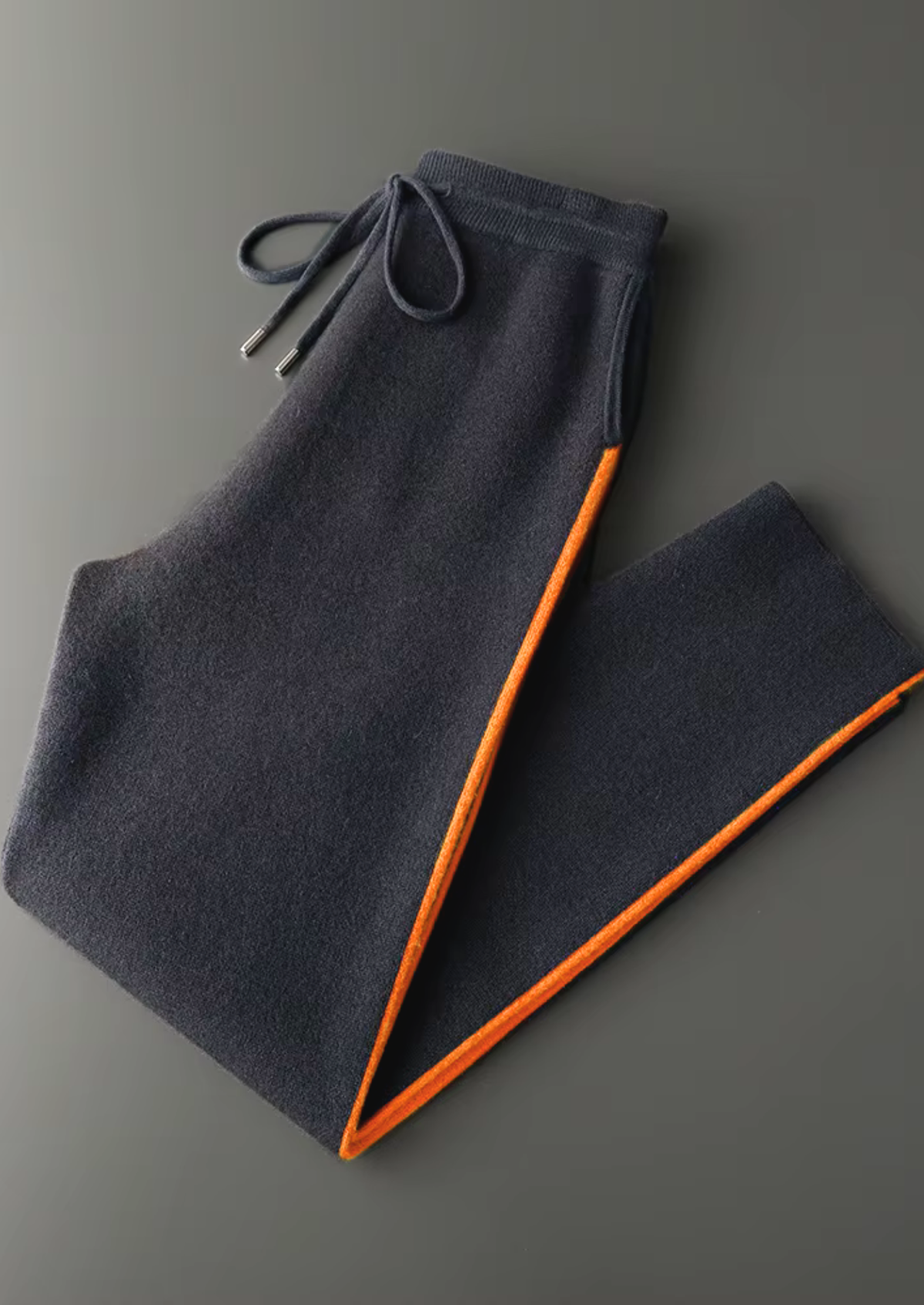 Premium Cashmere Dunkelgraues Milano Freizeitset RivaSylt