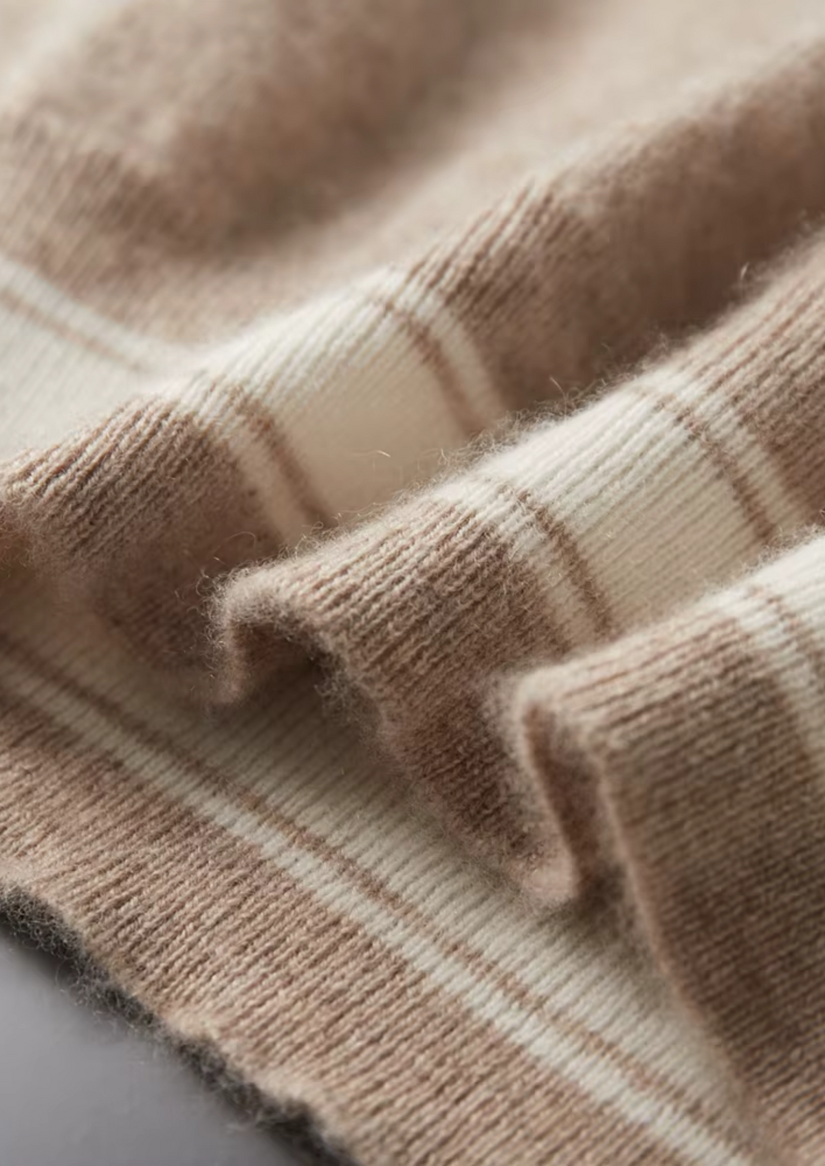 Premium Cashmere Sand Wien Freizeit Set RivaSylt