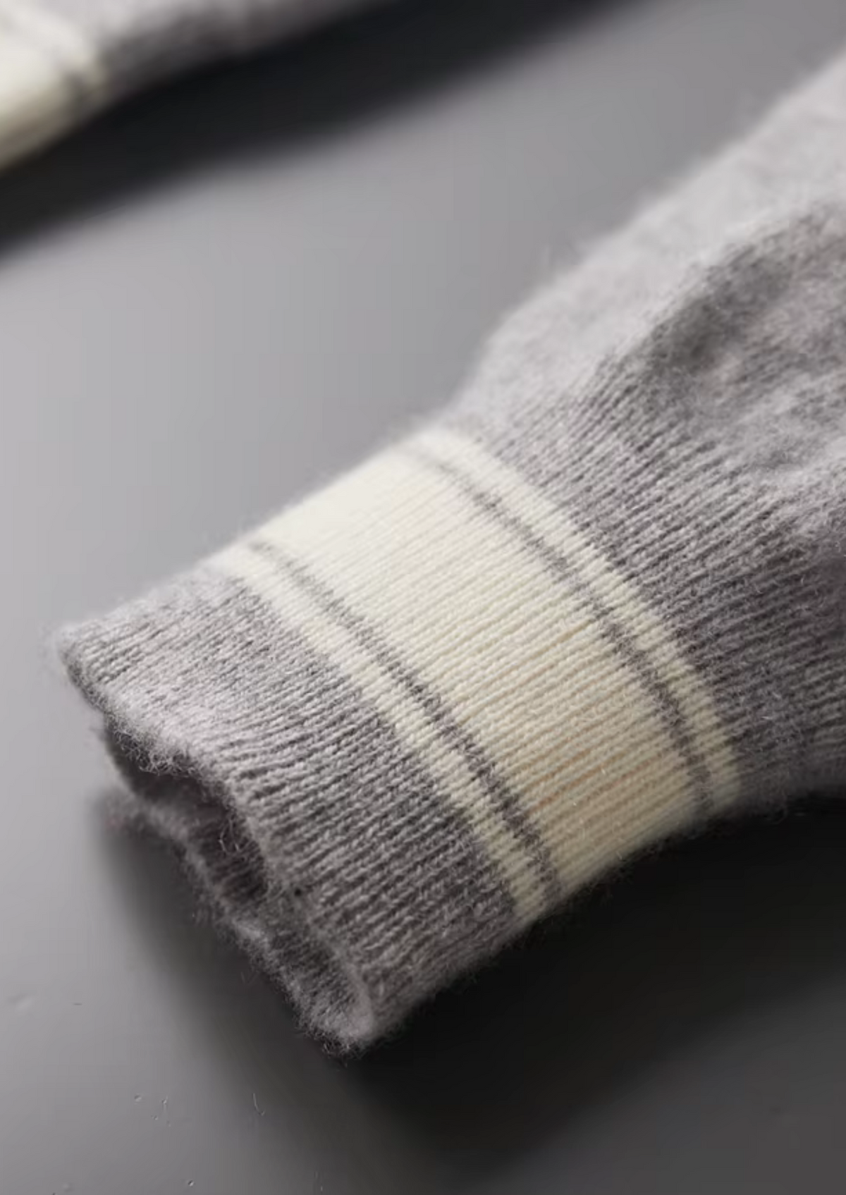 Premium Cashmere Hellgraues Wien Freizeitset RivaSylt