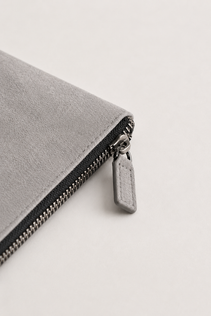Alcantara Clutch Bag Mondstein Grau Maja