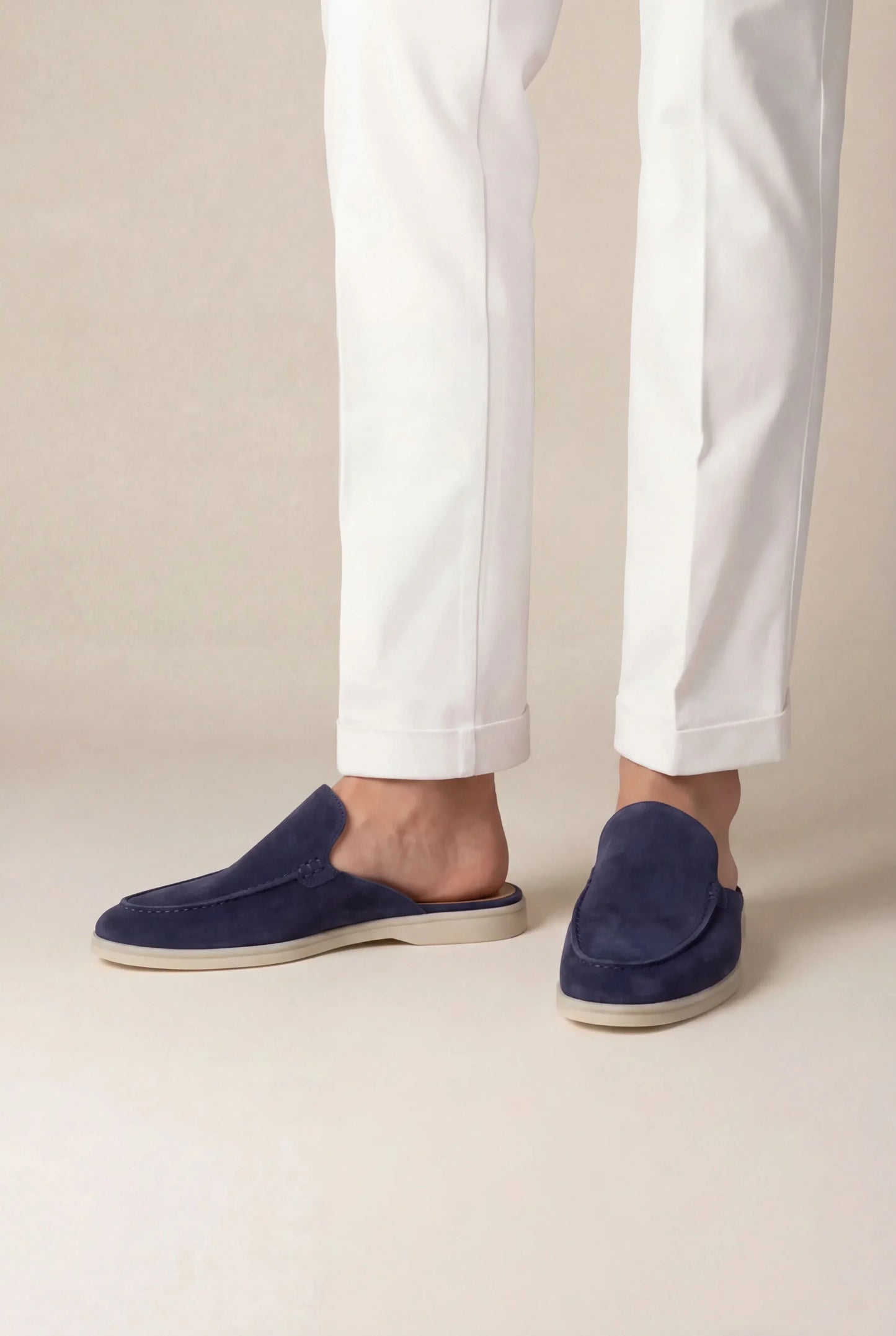 Marineblaues Wildleder Yacht-Mule Maja