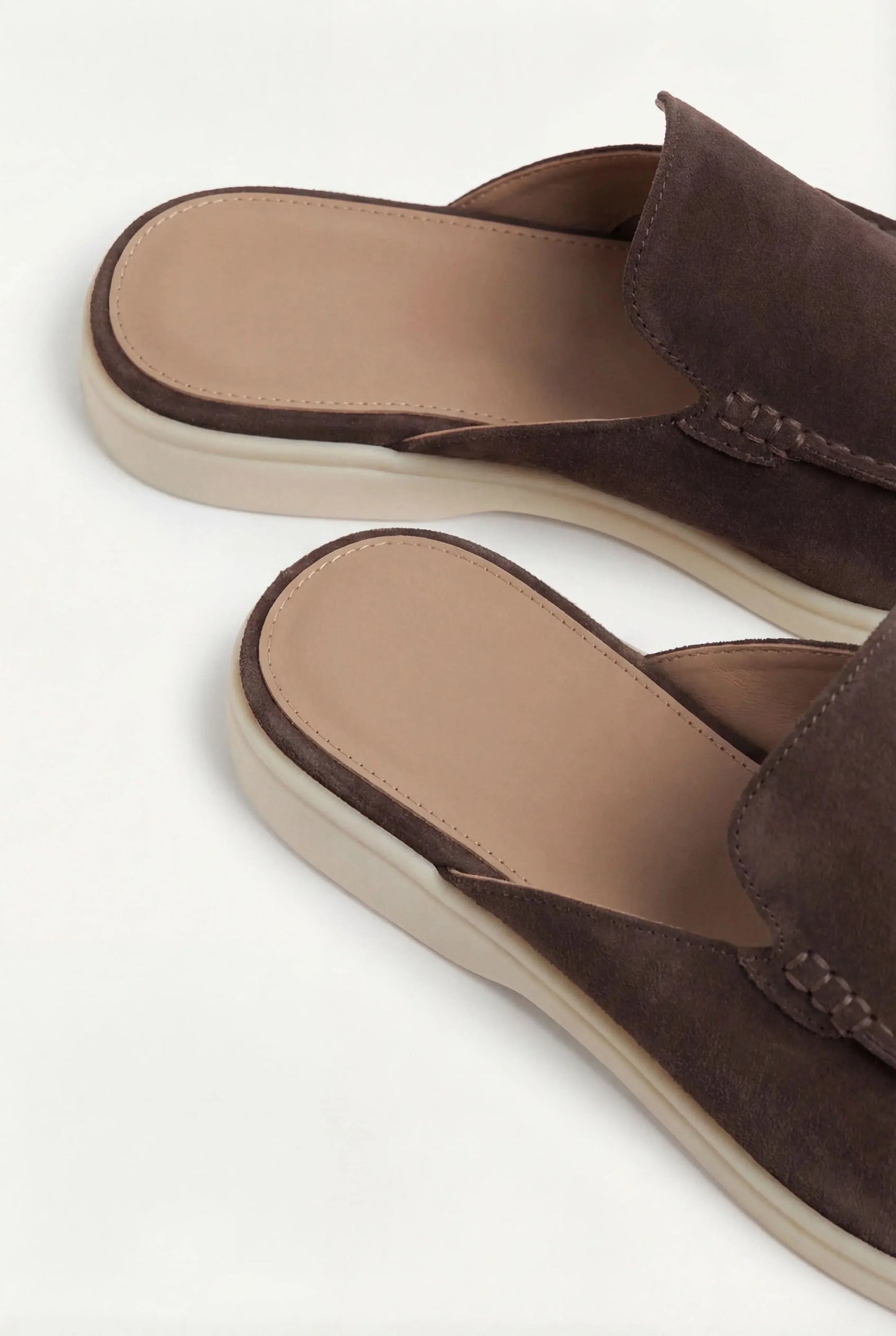 Braune Wildleder Yacht-Mule Maja