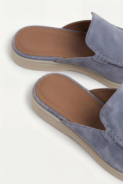 Babyblauer Suède Yacht-Mule Maja