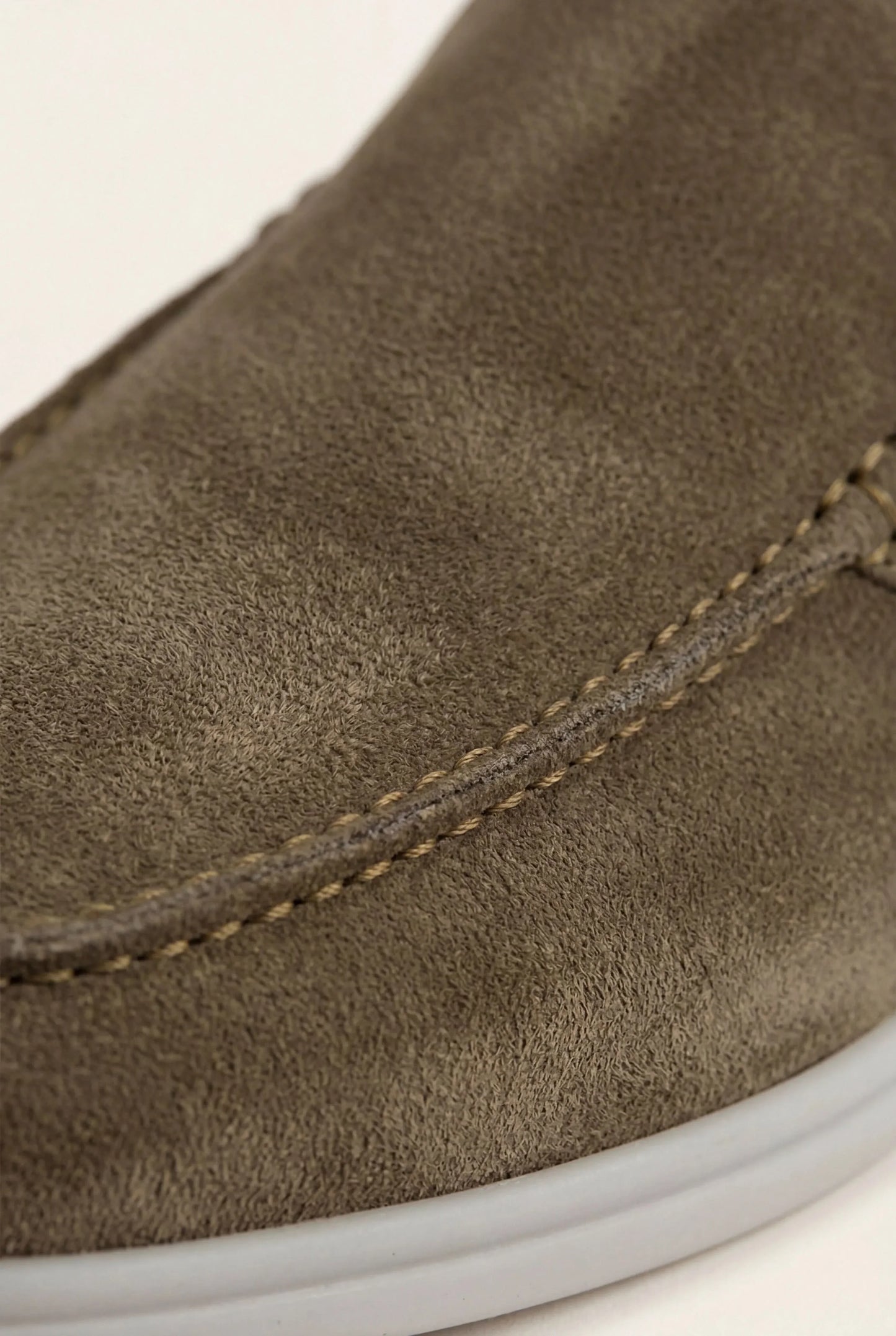 Olive Suède Yacht-Mule Maja
